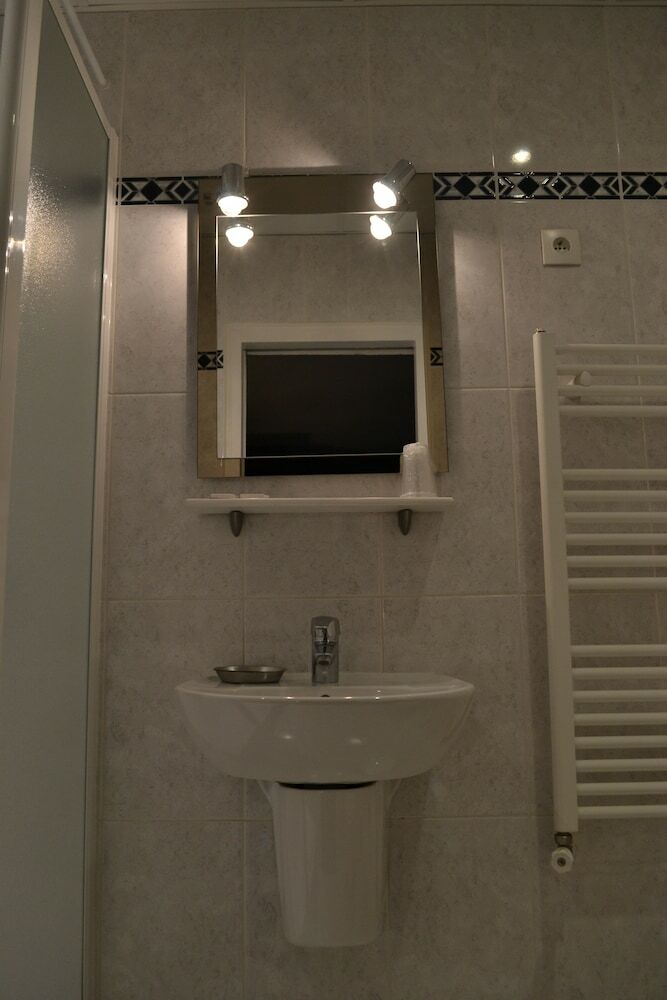 Hotel Nouvel H�tel Paris