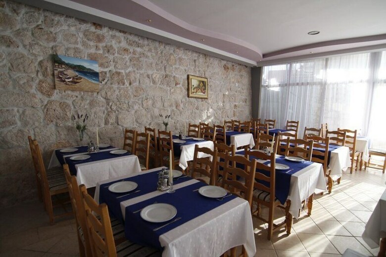 Beach Hotel