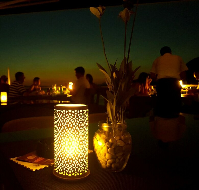 Beach Hotel