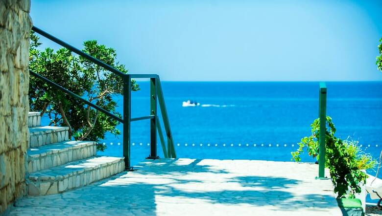 Beach Hotel