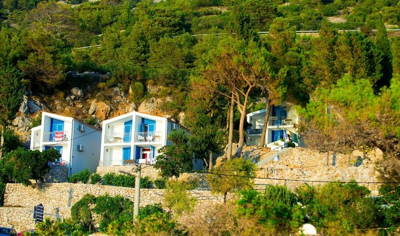 Beach Hotel