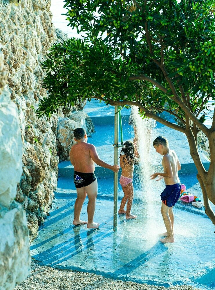 Beach Hotel