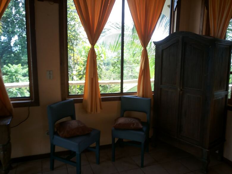 Hotel La Colina