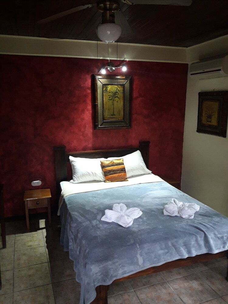 Hotel La Colina