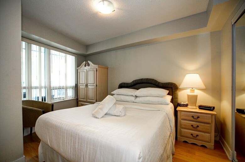 Park Suites Toronto Blue Jay Way (Element)