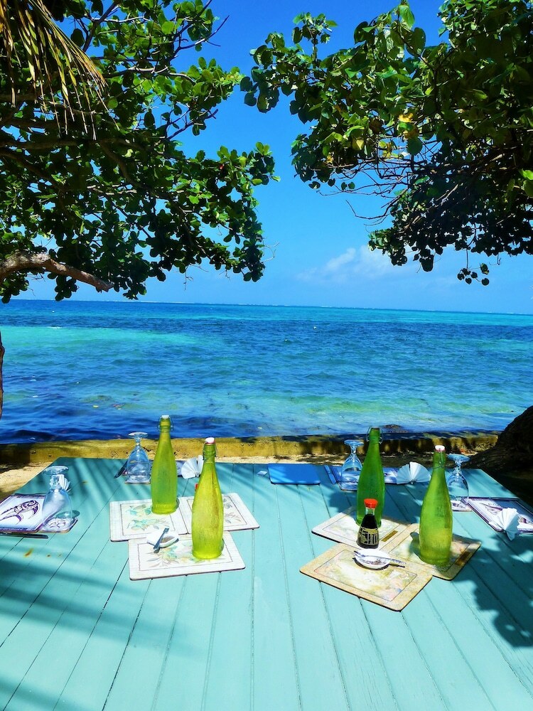 Apartamento Mai Dive Astrolabe Reef Resort