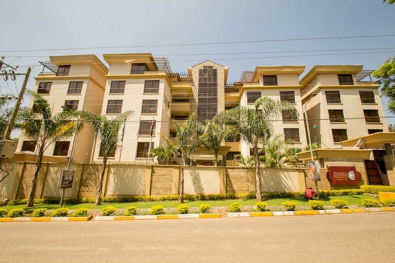 Waridi Paradise Hotel & Suites