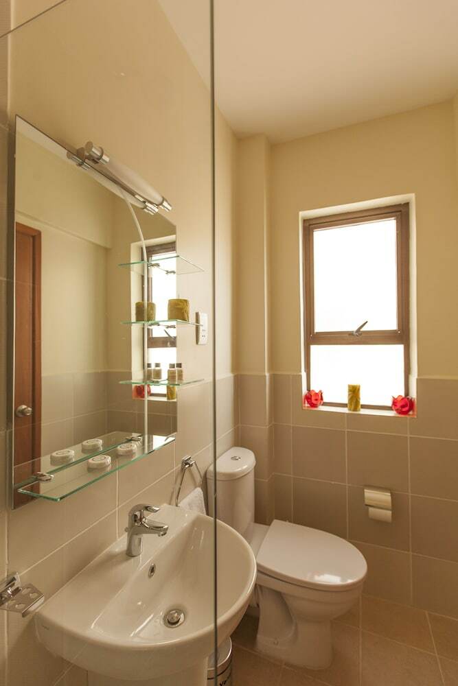 Waridi Paradise Hotel & Suites