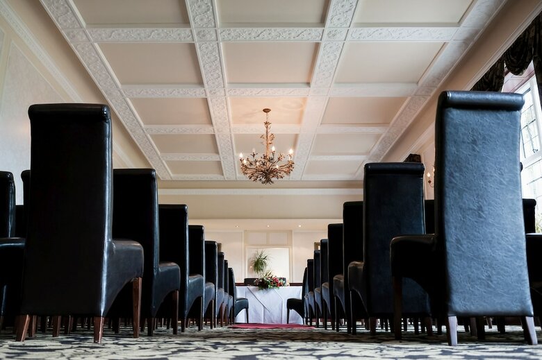 The Southcrest Manor Hotel
