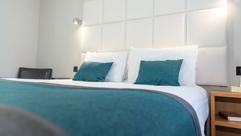 The Kingscliff Hotel