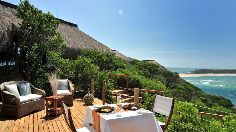 Posada Machangulo Beach Lodge