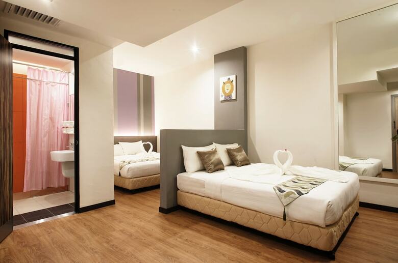 Heliconia Hotel