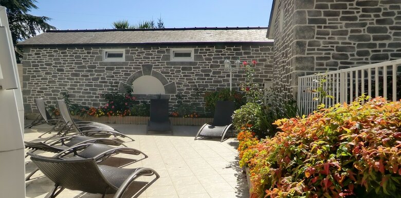 Hotel H�tel Les 13 Assiettes