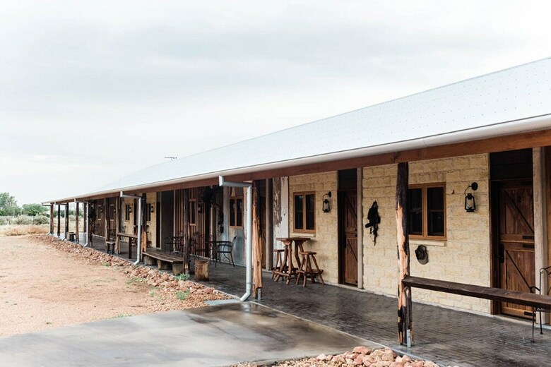 Posada Saltbush Retreat