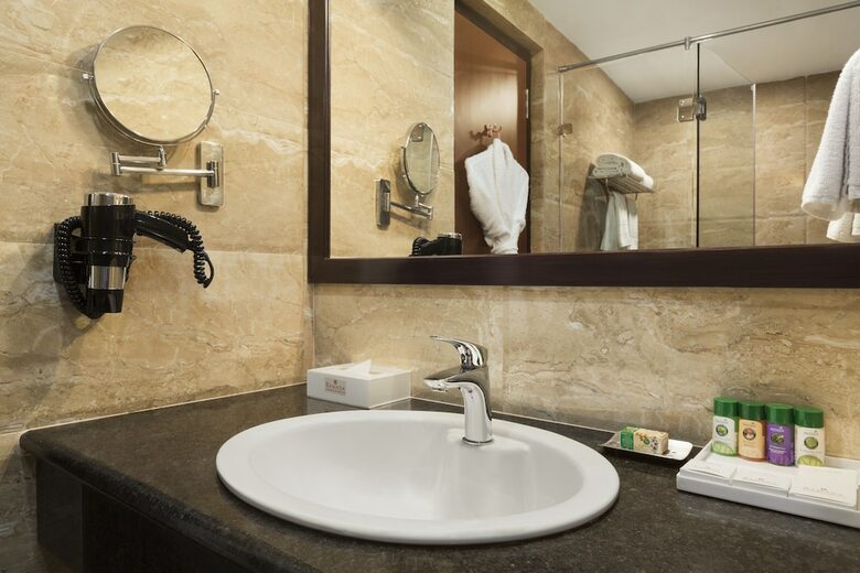 Hotel Ramada By Wyndham Jamshedpur