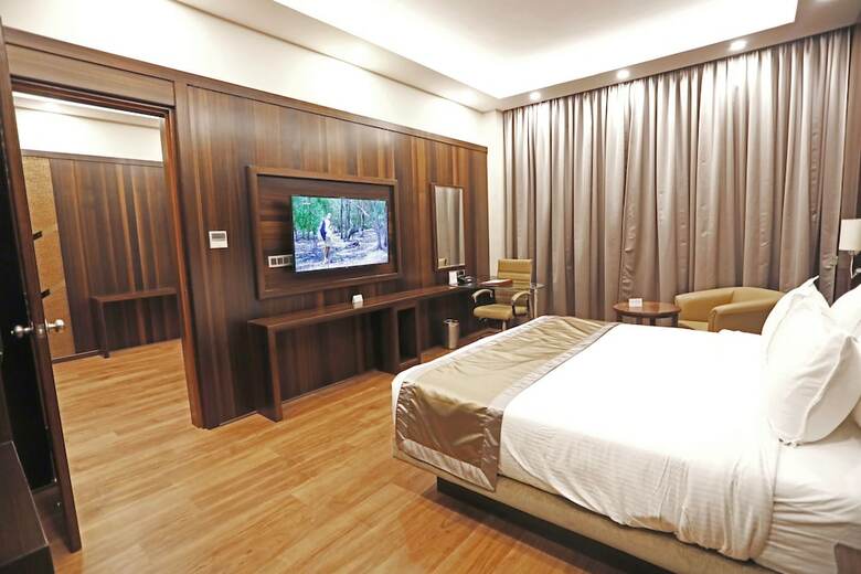Hotel Ramada By Wyndham Jamshedpur