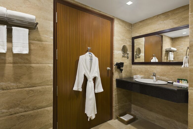 Hotel Ramada By Wyndham Jamshedpur