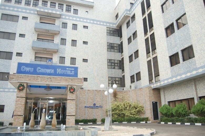 Owu Crown Hotel