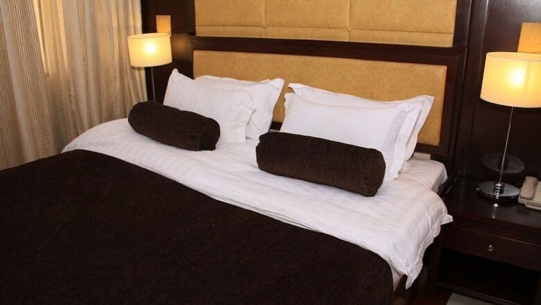 Owu Crown Hotel