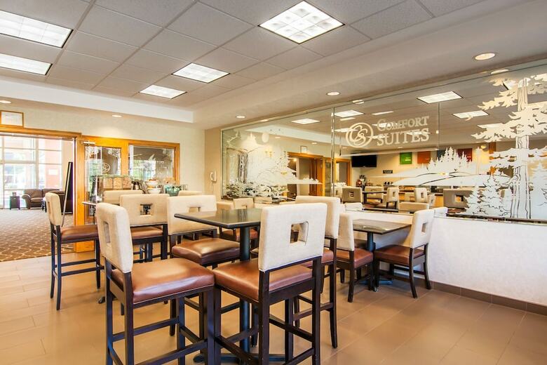 Hotel Comfort Suites Salem