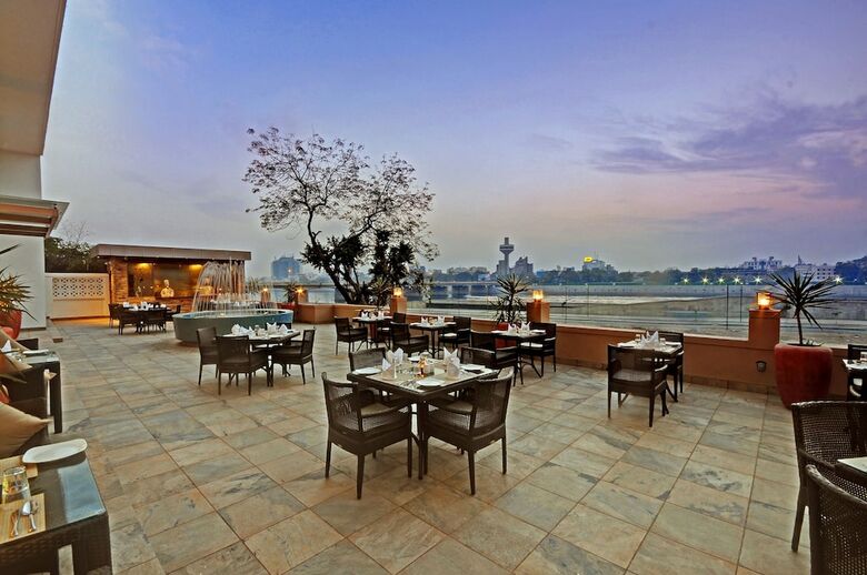 Hotel Lemon Tree Premier The Atrium, Ahmedabad