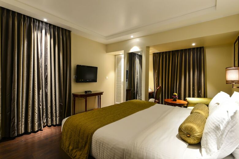 Hotel Lemon Tree Premier The Atrium, Ahmedabad