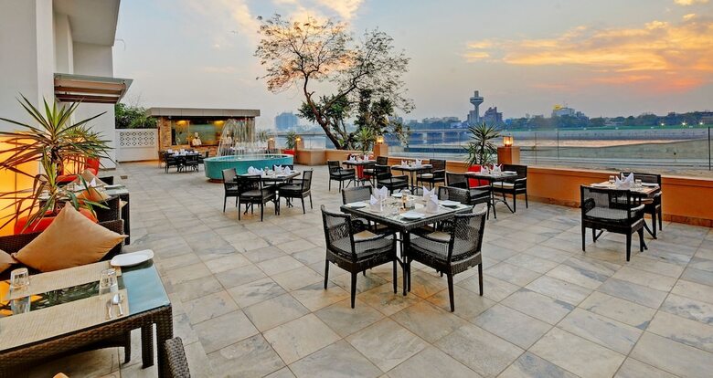 Hotel Lemon Tree Premier The Atrium, Ahmedabad