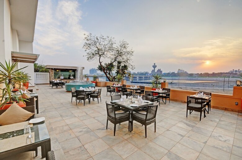 Hotel Lemon Tree Premier The Atrium, Ahmedabad