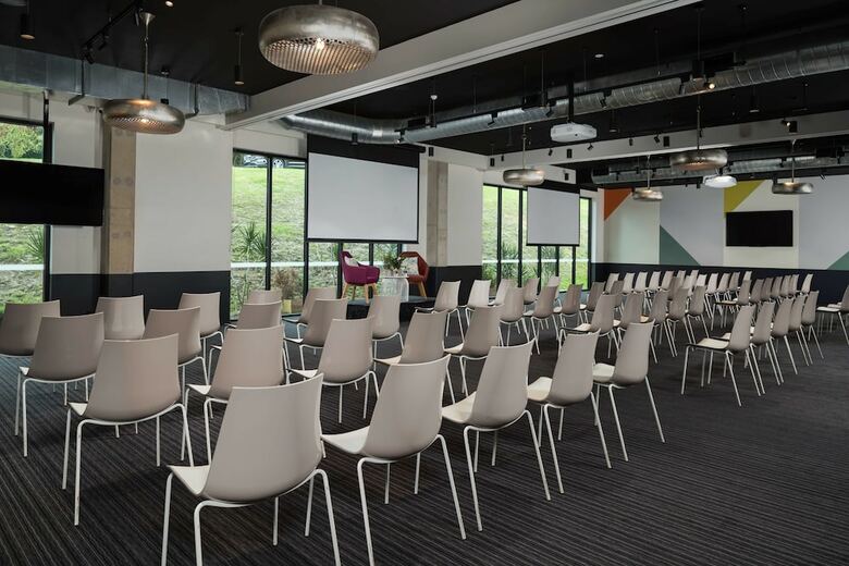 Hotel Atura Blacktown
