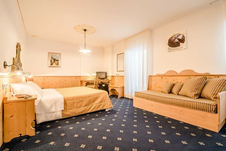 Pineta Pastry Hotel