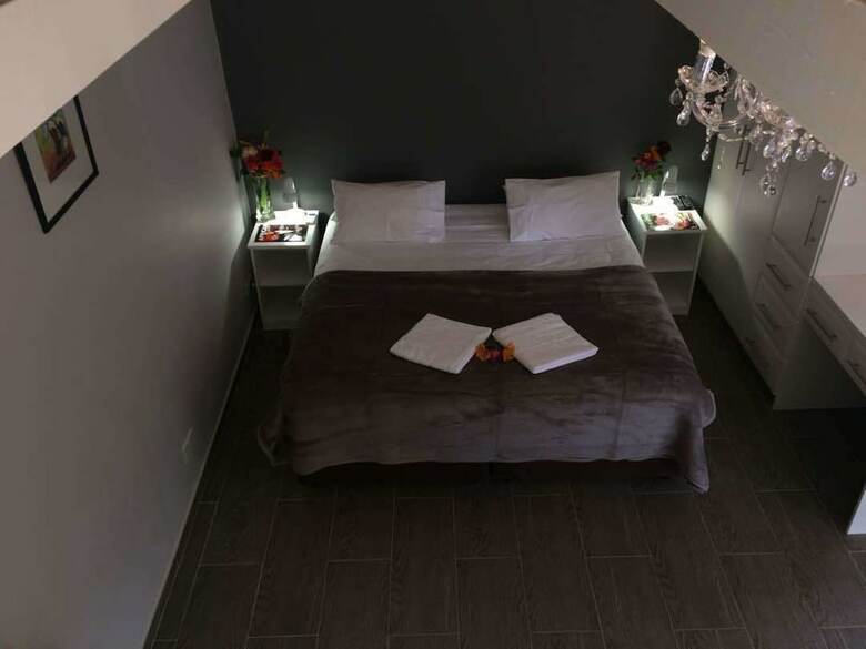 Bed & Breakfast Sunbird Guest House