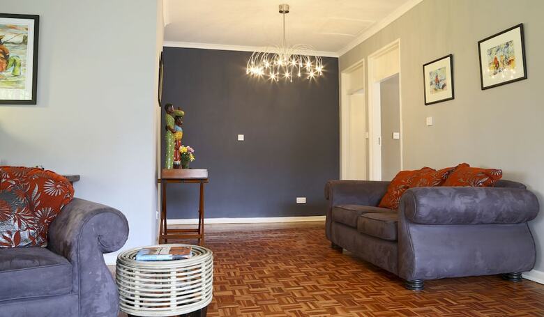 Bed & Breakfast Sunbird Guest House