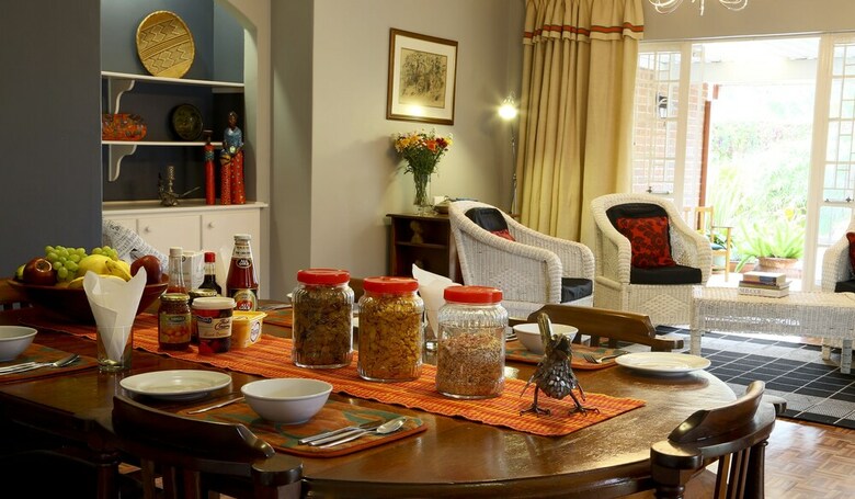 Bed & Breakfast Sunbird Guest House
