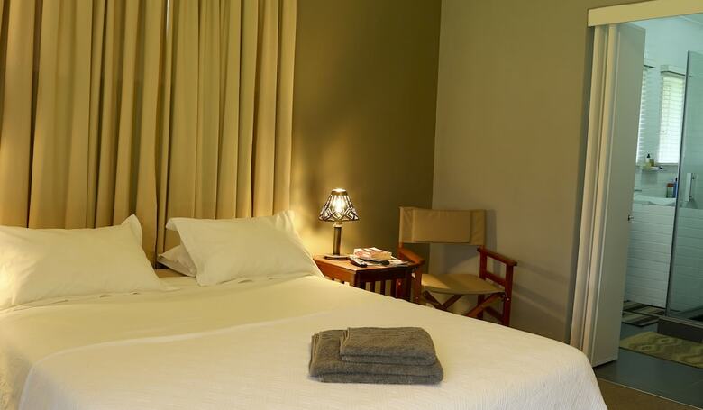 Bed & Breakfast Sunbird Guest House