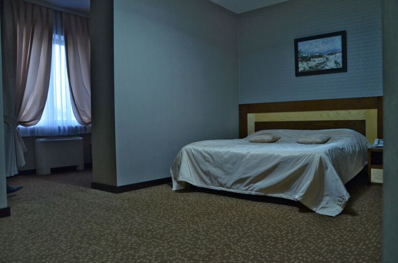 Kaspia Park Hotel