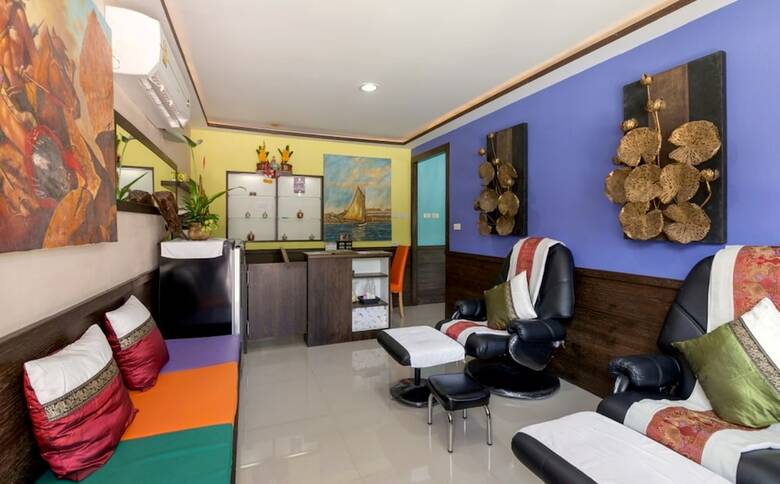 Hotel Naina Resort & Spa