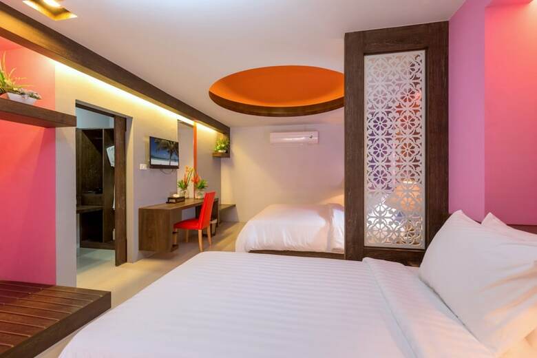 Hotel Naina Resort & Spa