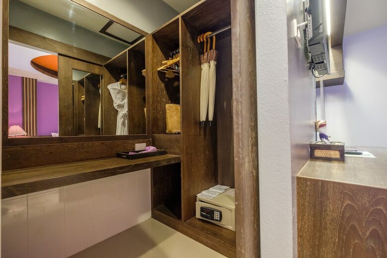 Hotel Naina Resort & Spa