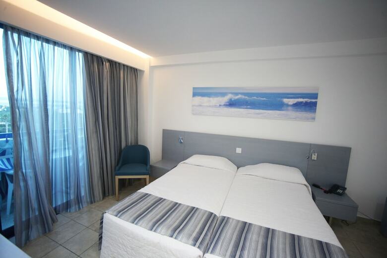 Anonymous Beach Hotel - Adults Only (16 +)