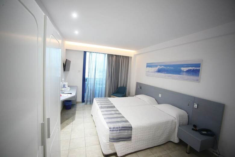 Anonymous Beach Hotel - Adults Only (16 +)