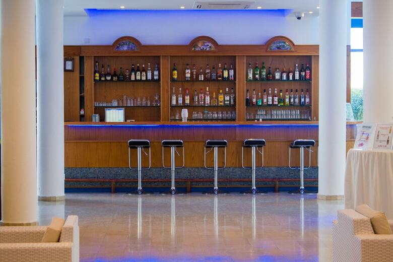 Anonymous Beach Hotel - Adults Only (16 +)
