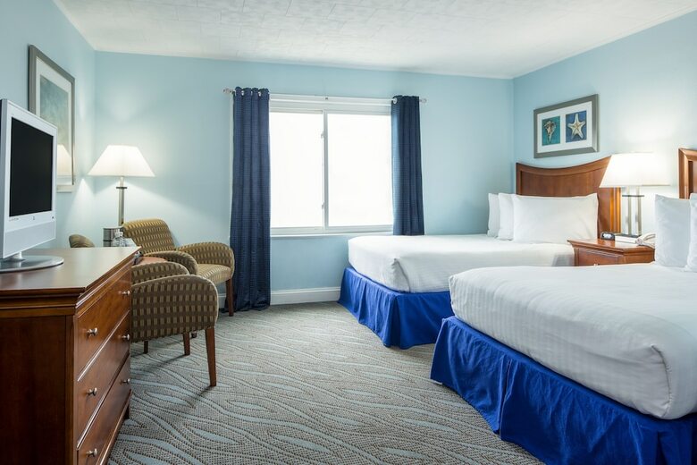 Beach Plaza Hotel