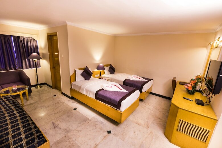 Hotel Grand Residence