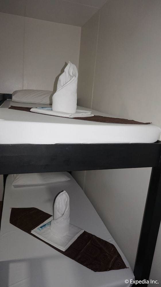 Dg Budget Hotel Naia