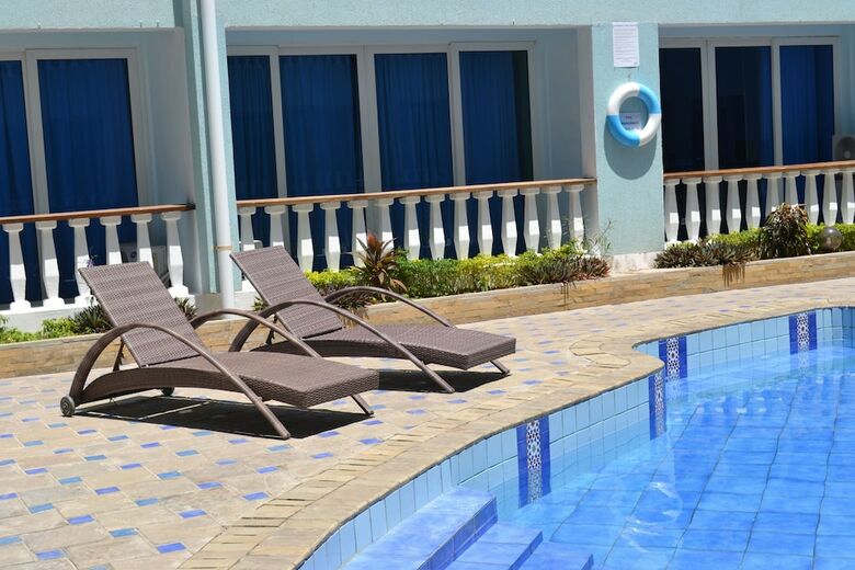 Aparthotel Cowrie Shell Beach Apartments
