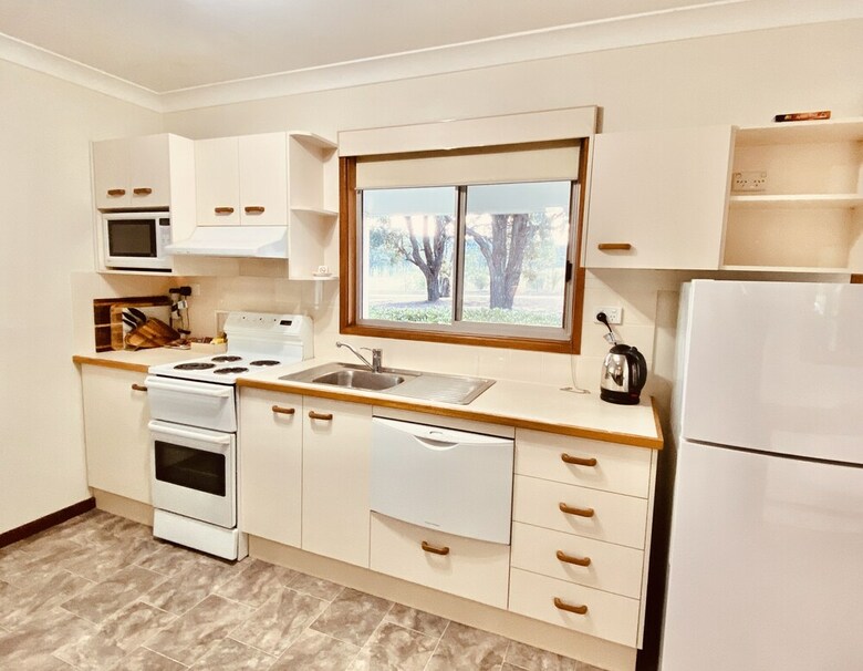 Hotel Cam-way Estate