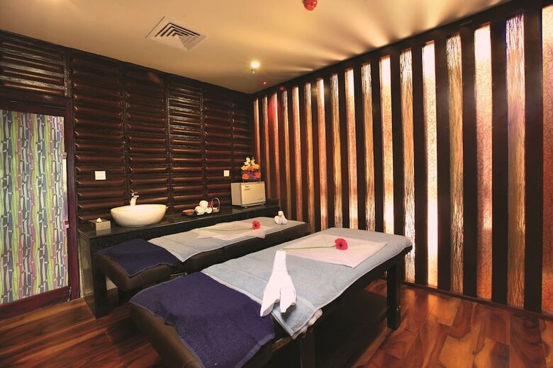 Hotel Ramada By Wyndham Alleppey