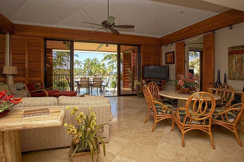 Mauna Lani Terrace Condominium