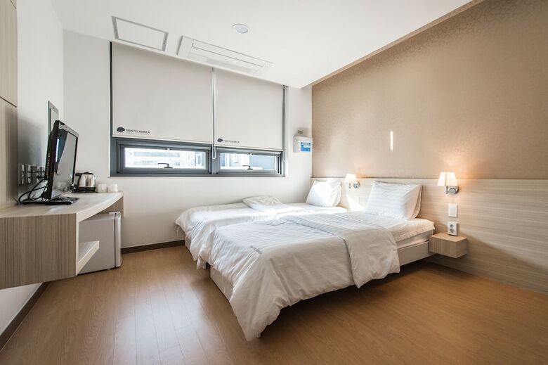 Hotel Hostel Korea 11th Changdeokgung