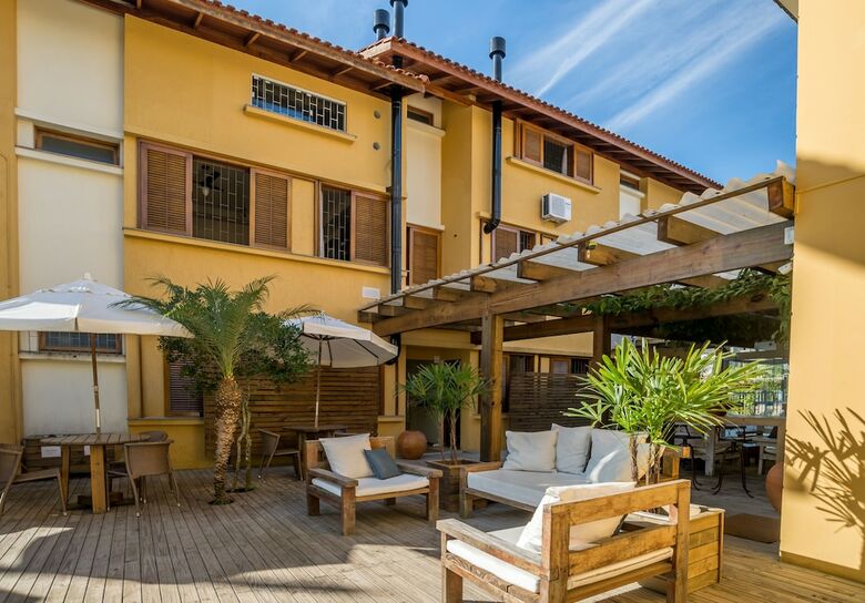 Ang� Jurer� Apart Hotel